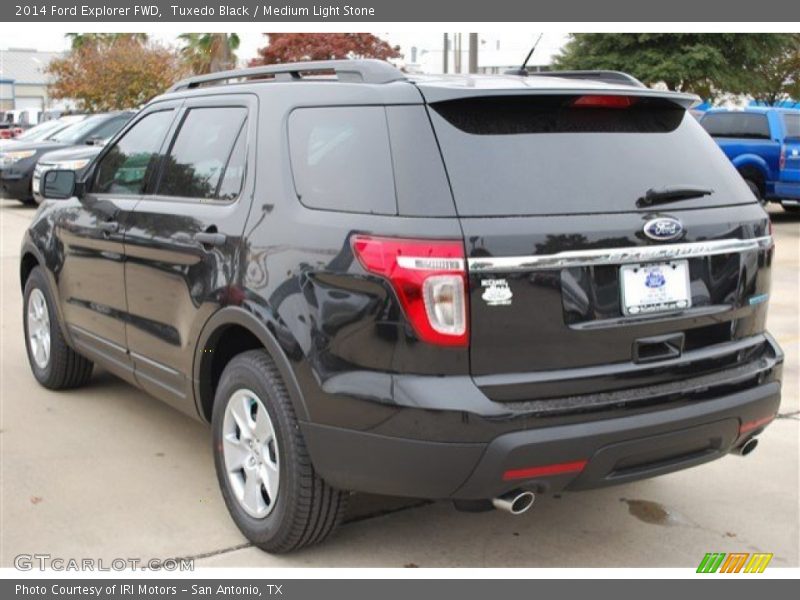 Tuxedo Black / Medium Light Stone 2014 Ford Explorer FWD
