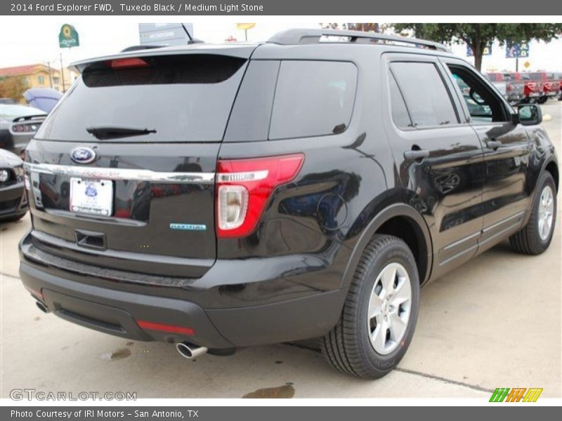 Tuxedo Black / Medium Light Stone 2014 Ford Explorer FWD