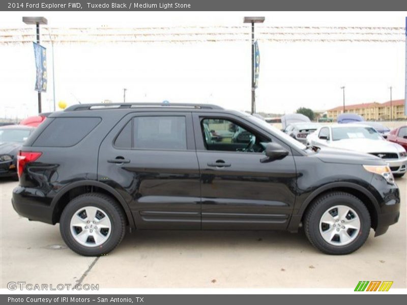 Tuxedo Black / Medium Light Stone 2014 Ford Explorer FWD