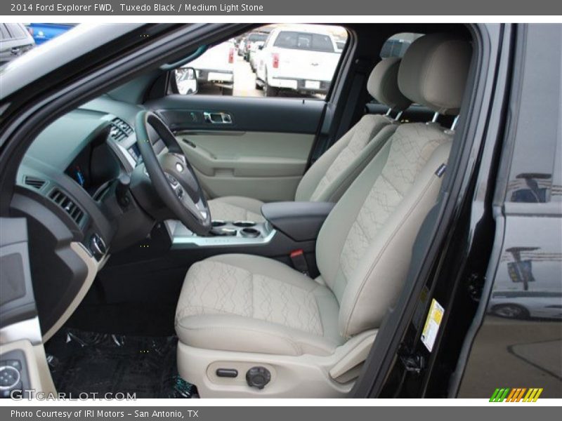 Tuxedo Black / Medium Light Stone 2014 Ford Explorer FWD