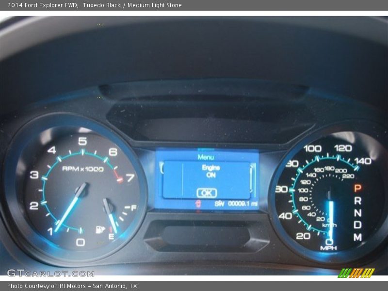 Tuxedo Black / Medium Light Stone 2014 Ford Explorer FWD