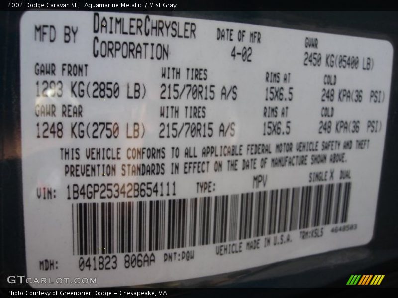 Aquamarine Metallic / Mist Gray 2002 Dodge Caravan SE