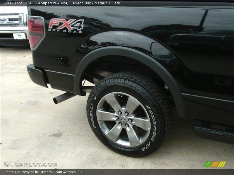 Tuxedo Black Metallic / Black 2012 Ford F150 FX4 SuperCrew 4x4
