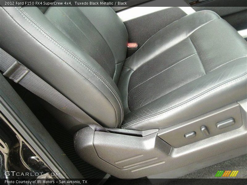 Tuxedo Black Metallic / Black 2012 Ford F150 FX4 SuperCrew 4x4