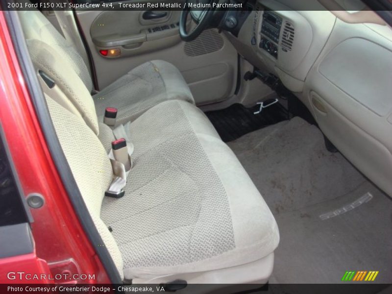 Toreador Red Metallic / Medium Parchment 2001 Ford F150 XLT SuperCrew 4x4