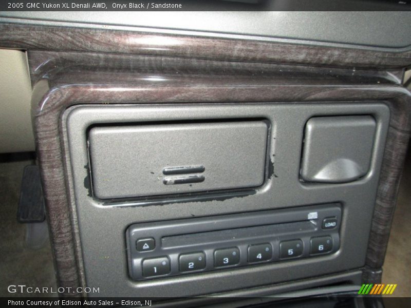 Onyx Black / Sandstone 2005 GMC Yukon XL Denali AWD
