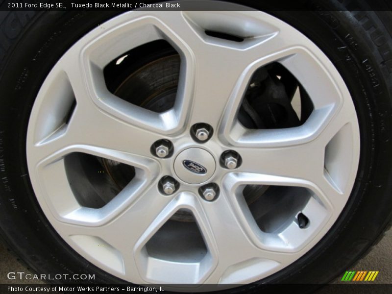 Tuxedo Black Metallic / Charcoal Black 2011 Ford Edge SEL