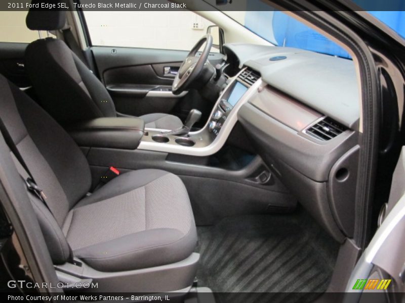 Tuxedo Black Metallic / Charcoal Black 2011 Ford Edge SEL