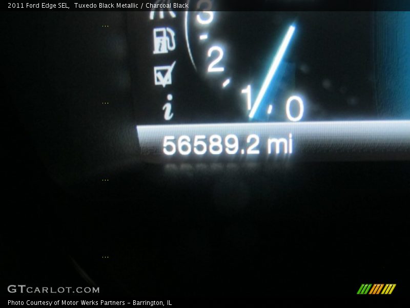 Tuxedo Black Metallic / Charcoal Black 2011 Ford Edge SEL