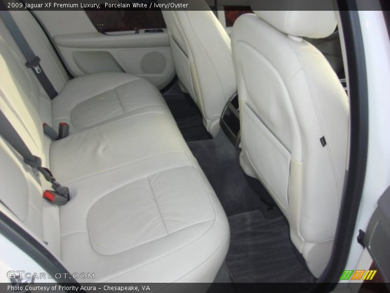Porcelain White / Ivory/Oyster 2009 Jaguar XF Premium Luxury