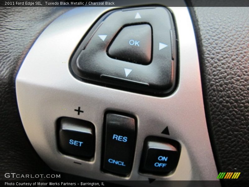 Tuxedo Black Metallic / Charcoal Black 2011 Ford Edge SEL