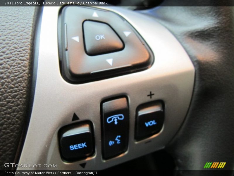 Tuxedo Black Metallic / Charcoal Black 2011 Ford Edge SEL