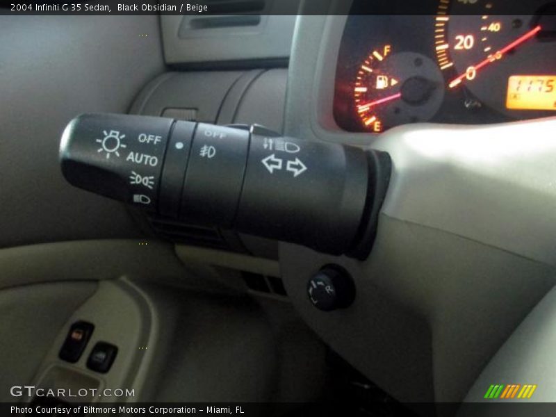 Black Obsidian / Beige 2004 Infiniti G 35 Sedan