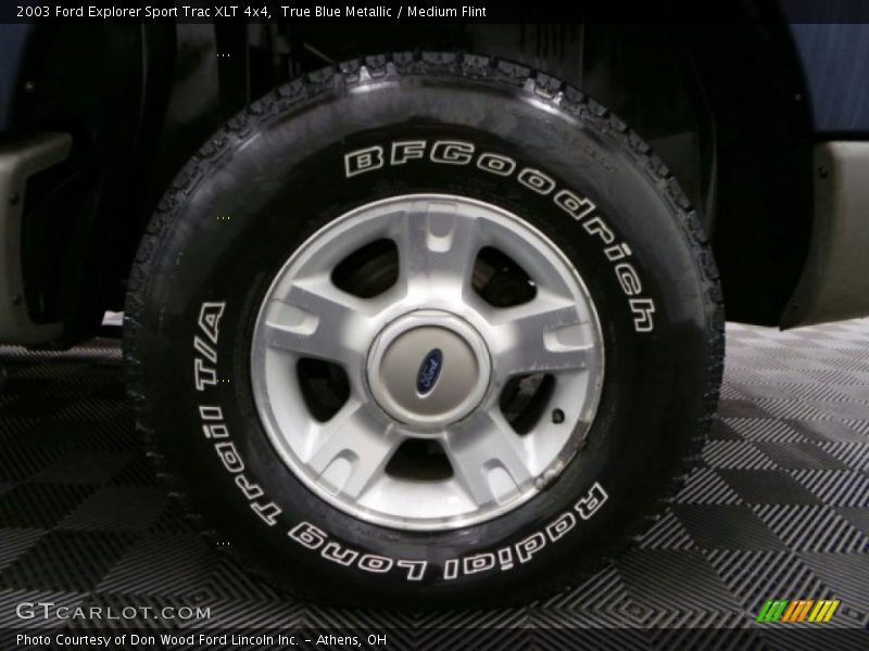 True Blue Metallic / Medium Flint 2003 Ford Explorer Sport Trac XLT 4x4