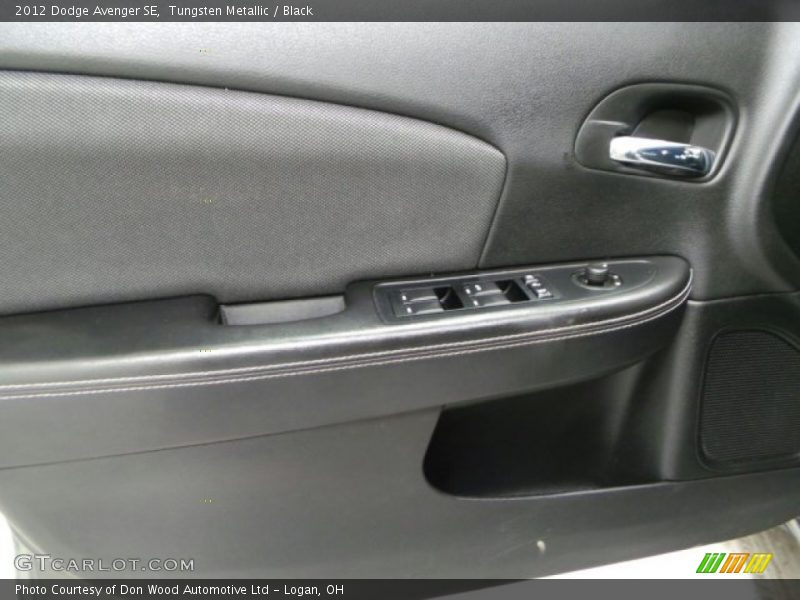 Tungsten Metallic / Black 2012 Dodge Avenger SE