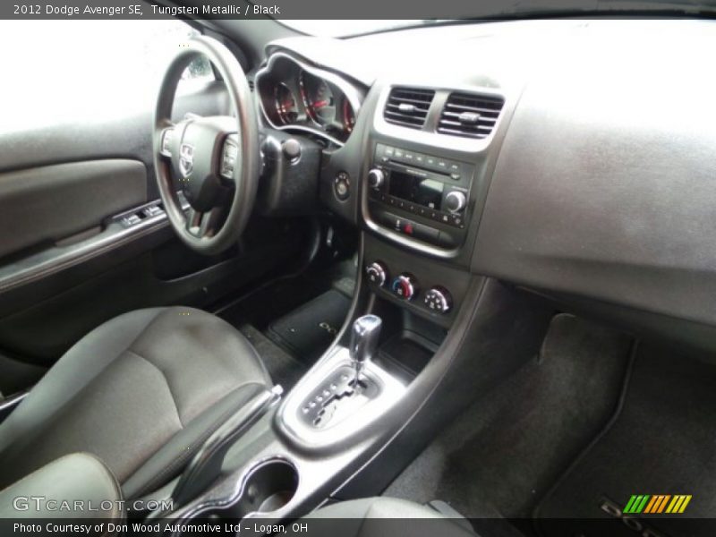 Tungsten Metallic / Black 2012 Dodge Avenger SE