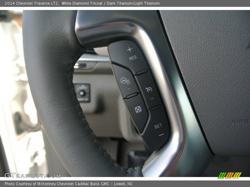 White Diamond Tricoat / Dark Titanium/Light Titanium 2014 Chevrolet Traverse LTZ