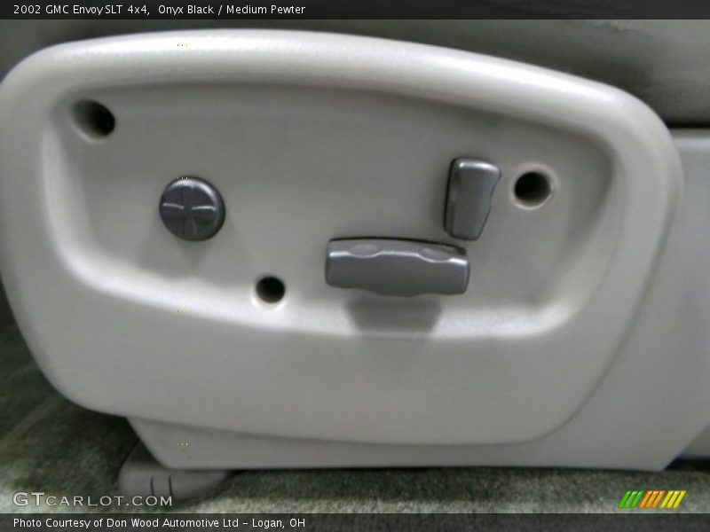Onyx Black / Medium Pewter 2002 GMC Envoy SLT 4x4