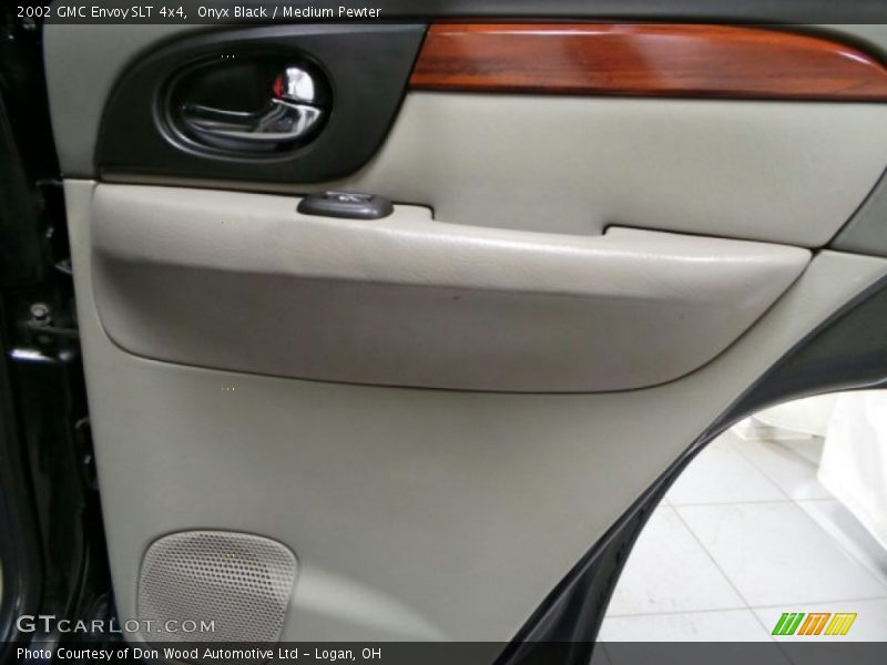 Onyx Black / Medium Pewter 2002 GMC Envoy SLT 4x4