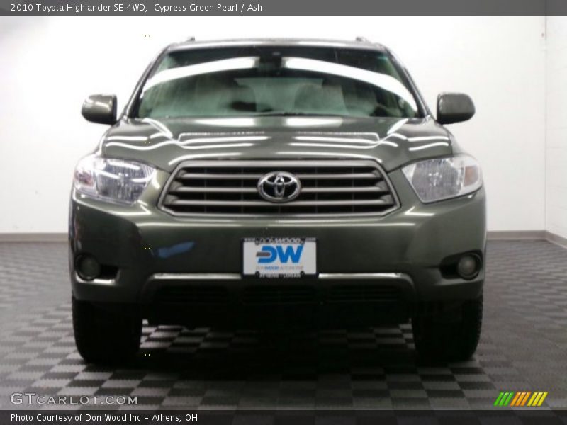 Cypress Green Pearl / Ash 2010 Toyota Highlander SE 4WD