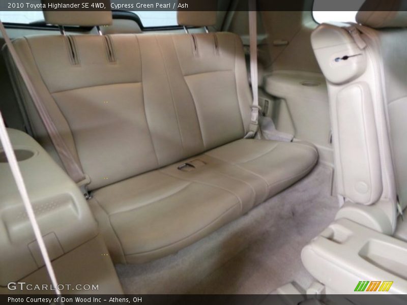 Cypress Green Pearl / Ash 2010 Toyota Highlander SE 4WD