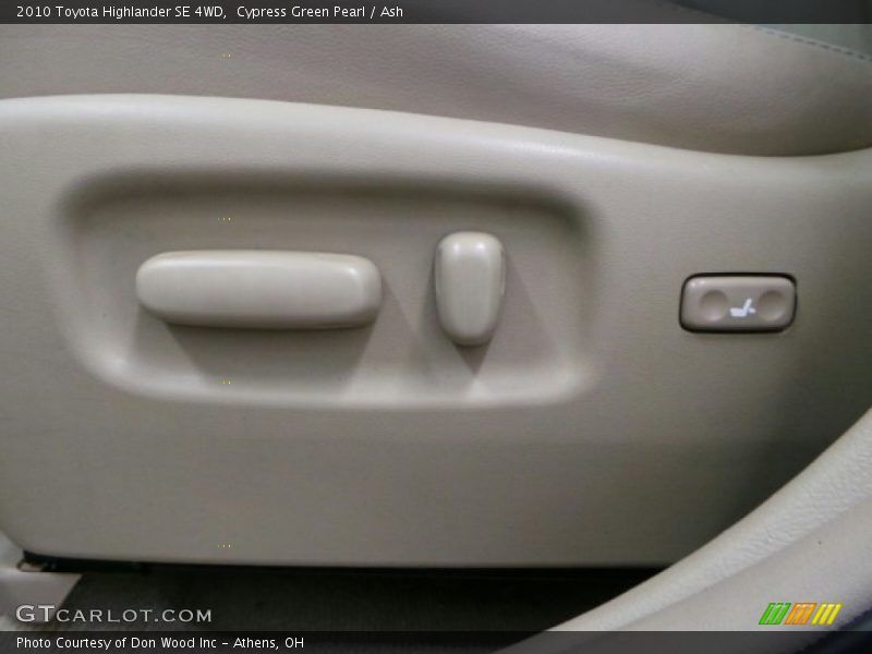 Cypress Green Pearl / Ash 2010 Toyota Highlander SE 4WD