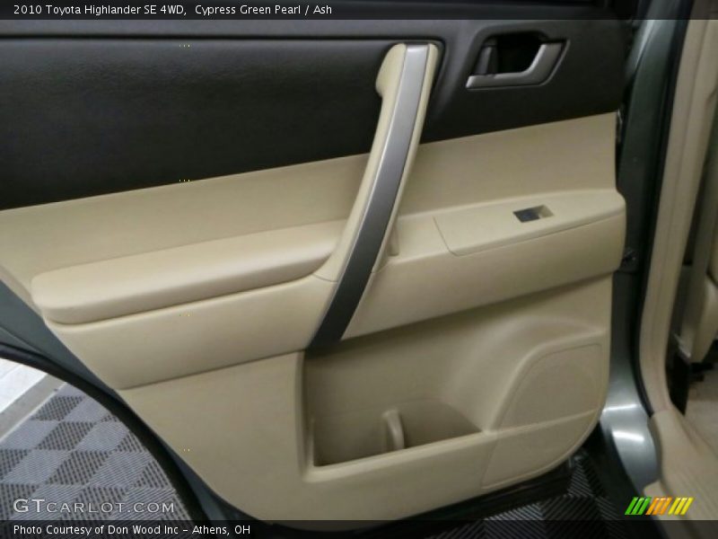 Cypress Green Pearl / Ash 2010 Toyota Highlander SE 4WD