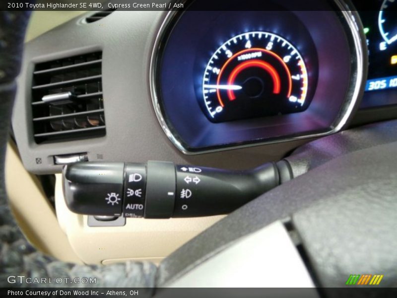 Cypress Green Pearl / Ash 2010 Toyota Highlander SE 4WD