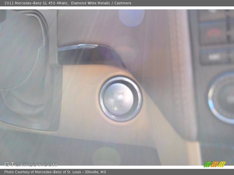 Diamond White Metallic / Cashmere 2011 Mercedes-Benz GL 450 4Matic