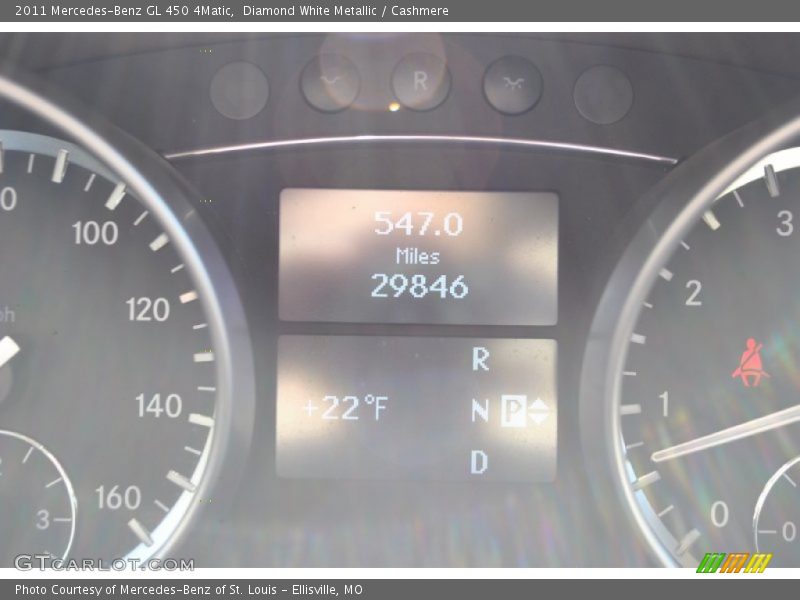 Diamond White Metallic / Cashmere 2011 Mercedes-Benz GL 450 4Matic