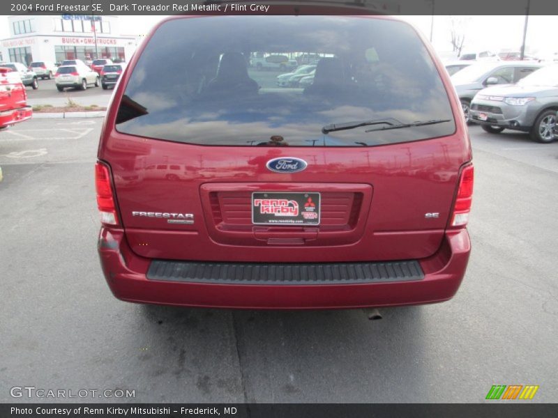 Dark Toreador Red Metallic / Flint Grey 2004 Ford Freestar SE