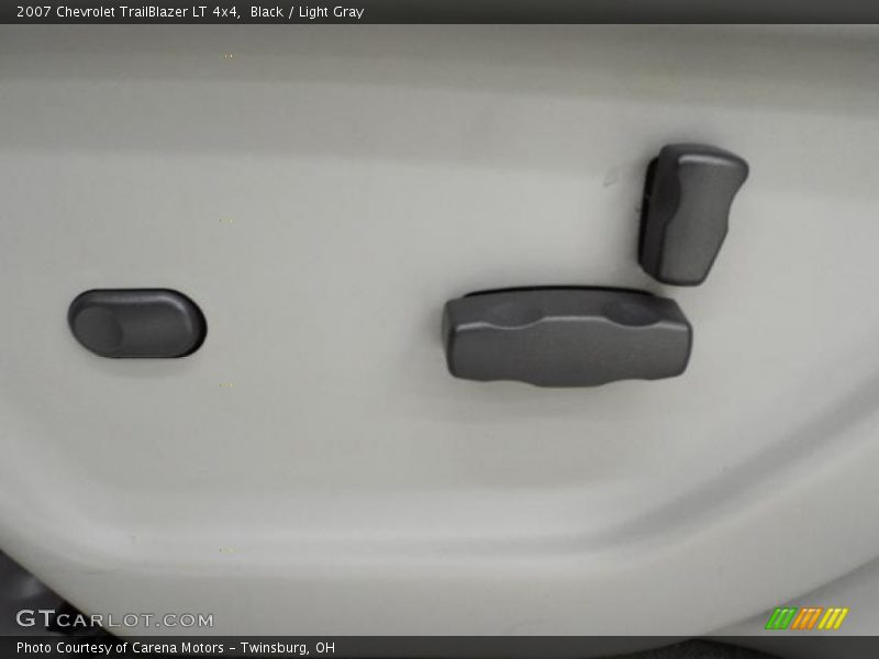 Black / Light Gray 2007 Chevrolet TrailBlazer LT 4x4