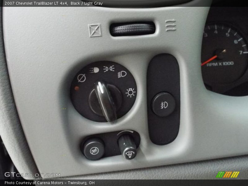 Black / Light Gray 2007 Chevrolet TrailBlazer LT 4x4