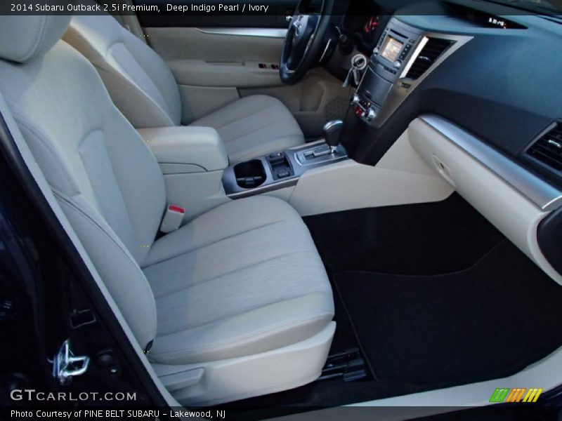 Deep Indigo Pearl / Ivory 2014 Subaru Outback 2.5i Premium