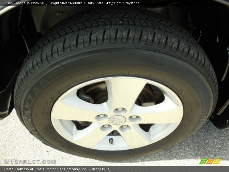 Bright Silver Metallic / Dark Slate Gray/Light Graystone 2009 Dodge Journey SXT