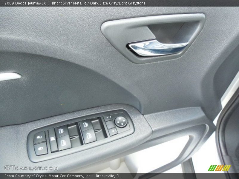 Bright Silver Metallic / Dark Slate Gray/Light Graystone 2009 Dodge Journey SXT