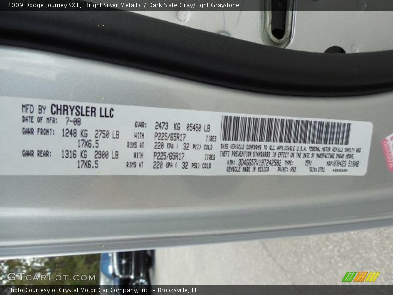 Bright Silver Metallic / Dark Slate Gray/Light Graystone 2009 Dodge Journey SXT