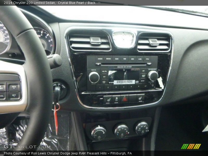 Controls of 2014 200 Limited Sedan