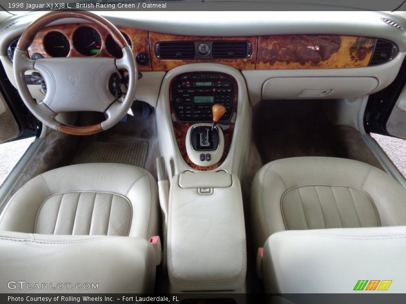 Dashboard of 1998 XJ XJ8 L