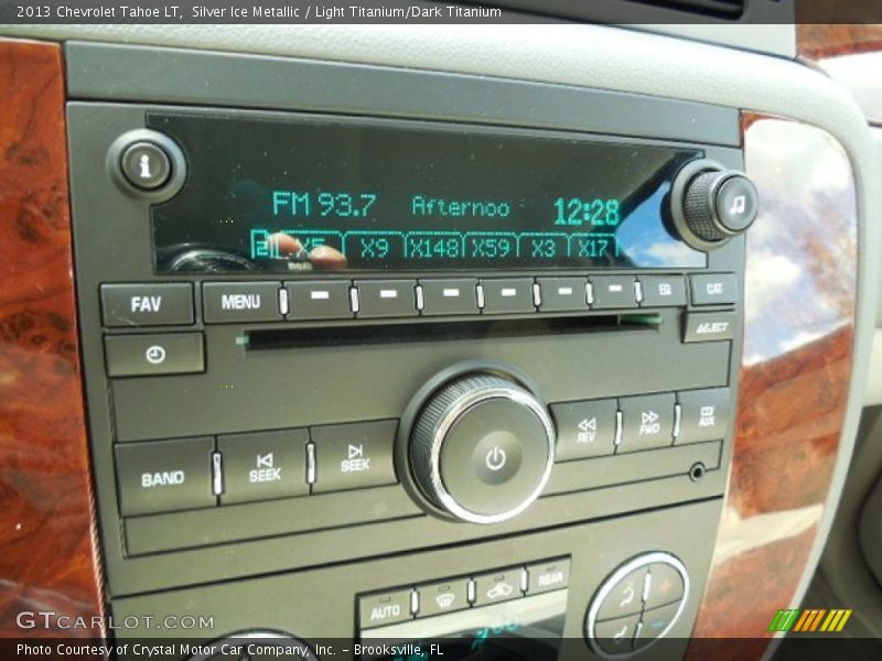 Silver Ice Metallic / Light Titanium/Dark Titanium 2013 Chevrolet Tahoe LT