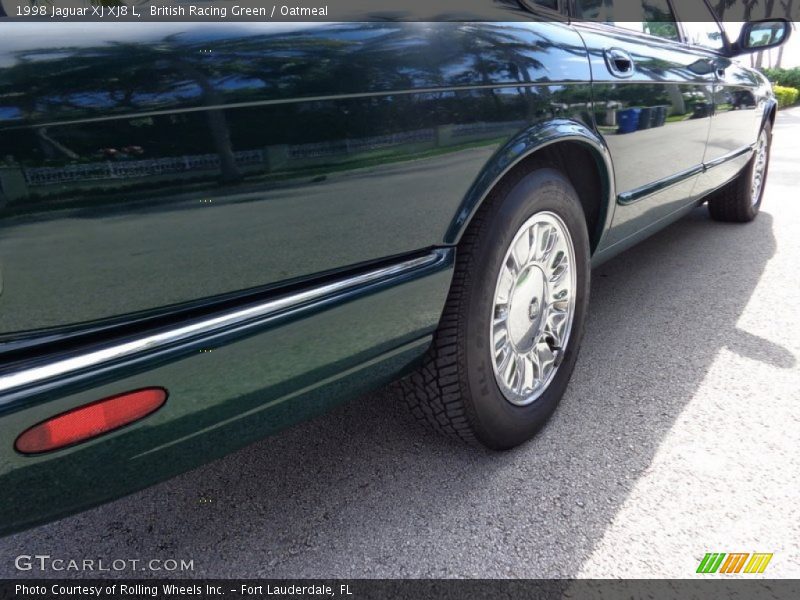 British Racing Green / Oatmeal 1998 Jaguar XJ XJ8 L