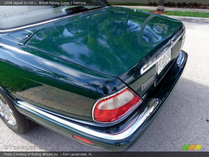 British Racing Green / Oatmeal 1998 Jaguar XJ XJ8 L