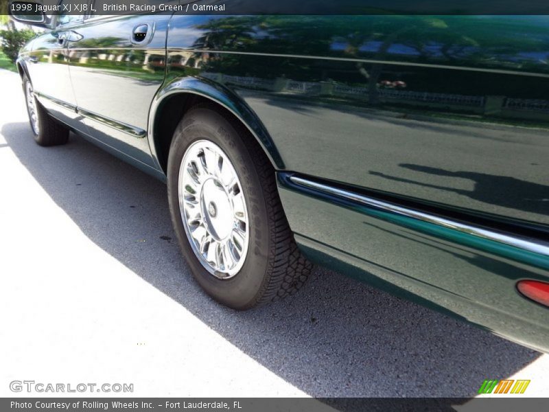 British Racing Green / Oatmeal 1998 Jaguar XJ XJ8 L