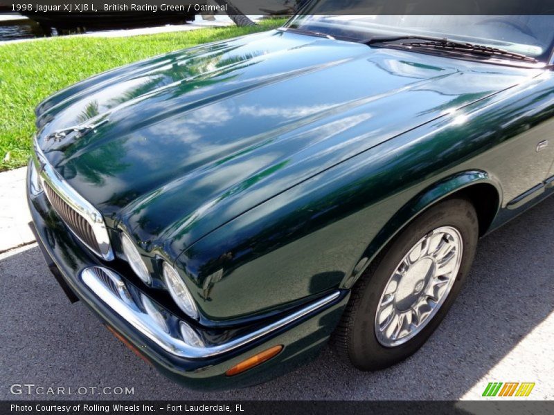 British Racing Green / Oatmeal 1998 Jaguar XJ XJ8 L