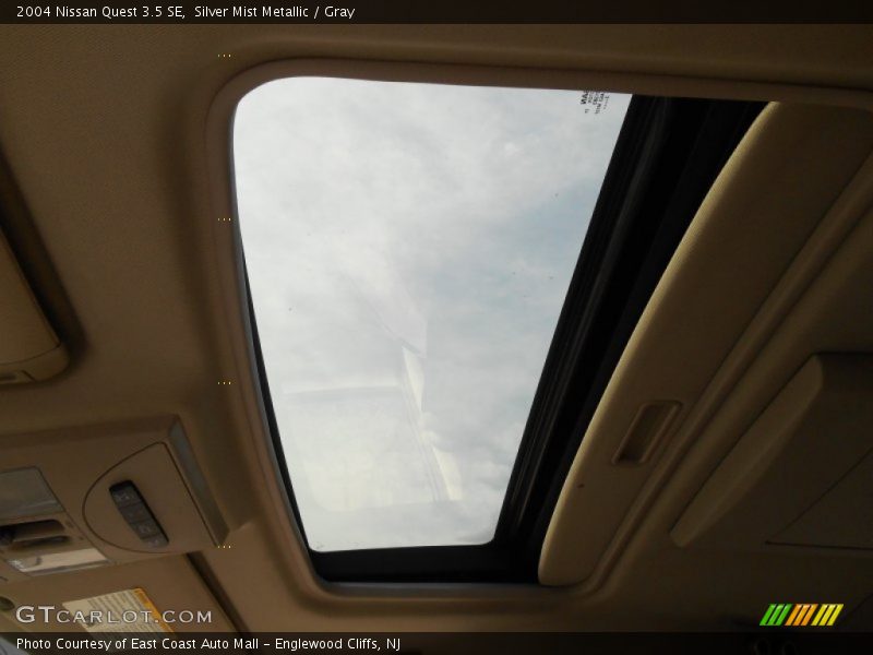 Silver Mist Metallic / Gray 2004 Nissan Quest 3.5 SE