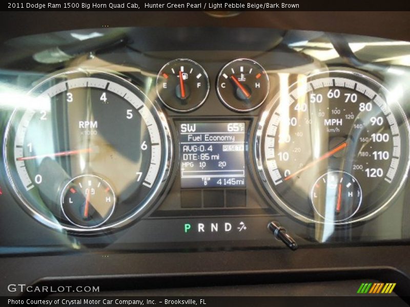 Hunter Green Pearl / Light Pebble Beige/Bark Brown 2011 Dodge Ram 1500 Big Horn Quad Cab