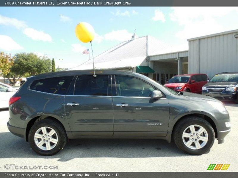 Cyber Gray Metallic / Dark Gray/Light Gray 2009 Chevrolet Traverse LT