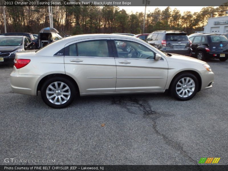 Cashmere Pearl / Black/Light Frost Beige 2013 Chrysler 200 Touring Sedan