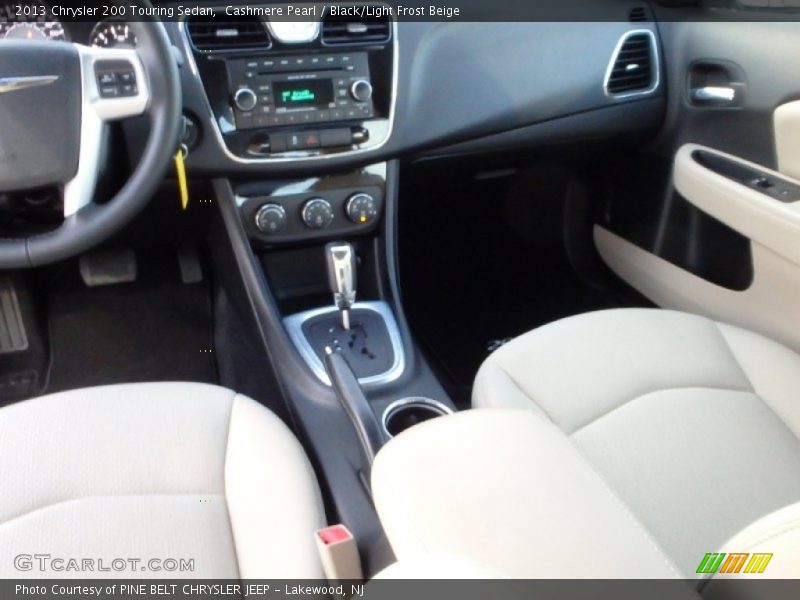 Cashmere Pearl / Black/Light Frost Beige 2013 Chrysler 200 Touring Sedan