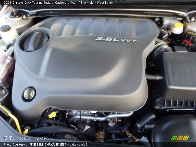 Cashmere Pearl / Black/Light Frost Beige 2013 Chrysler 200 Touring Sedan